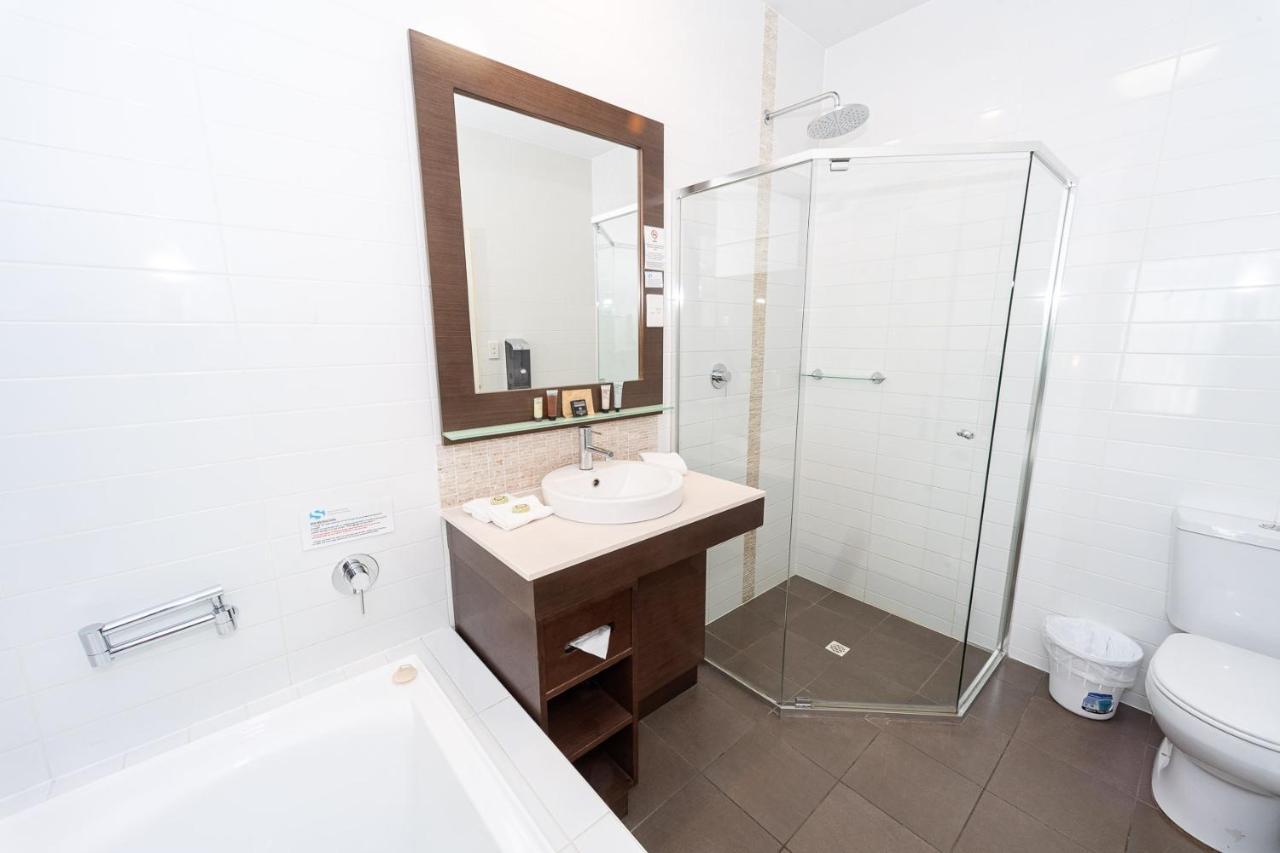 Sfera'S Park Suites & Convention Centre アデレード エクステリア 写真