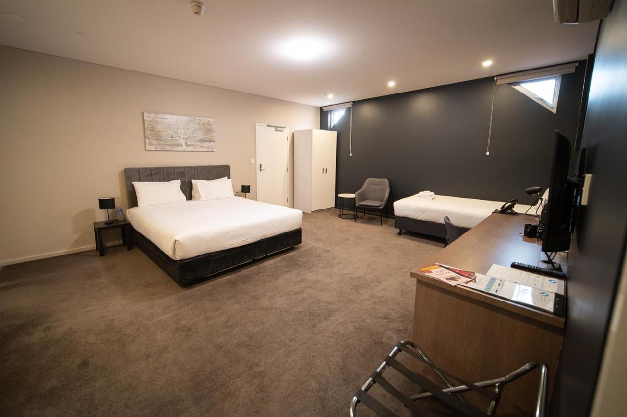 Sfera'S Park Suites & Convention Centre アデレード エクステリア 写真