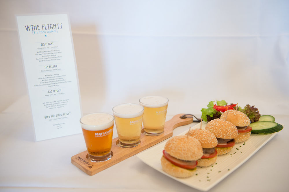 Sfera'S Park Suites & Convention Centre アデレード エクステリア 写真