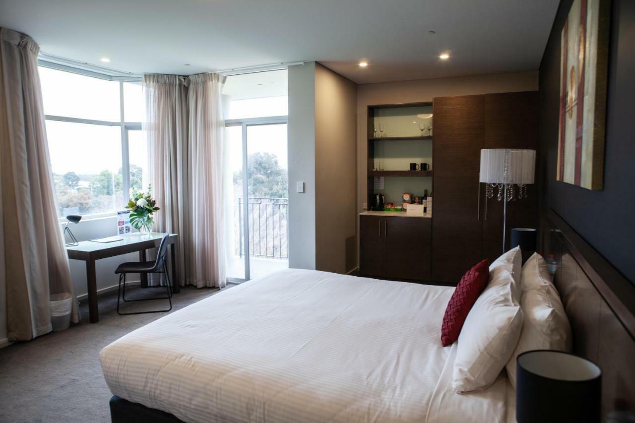 Sfera'S Park Suites & Convention Centre アデレード エクステリア 写真